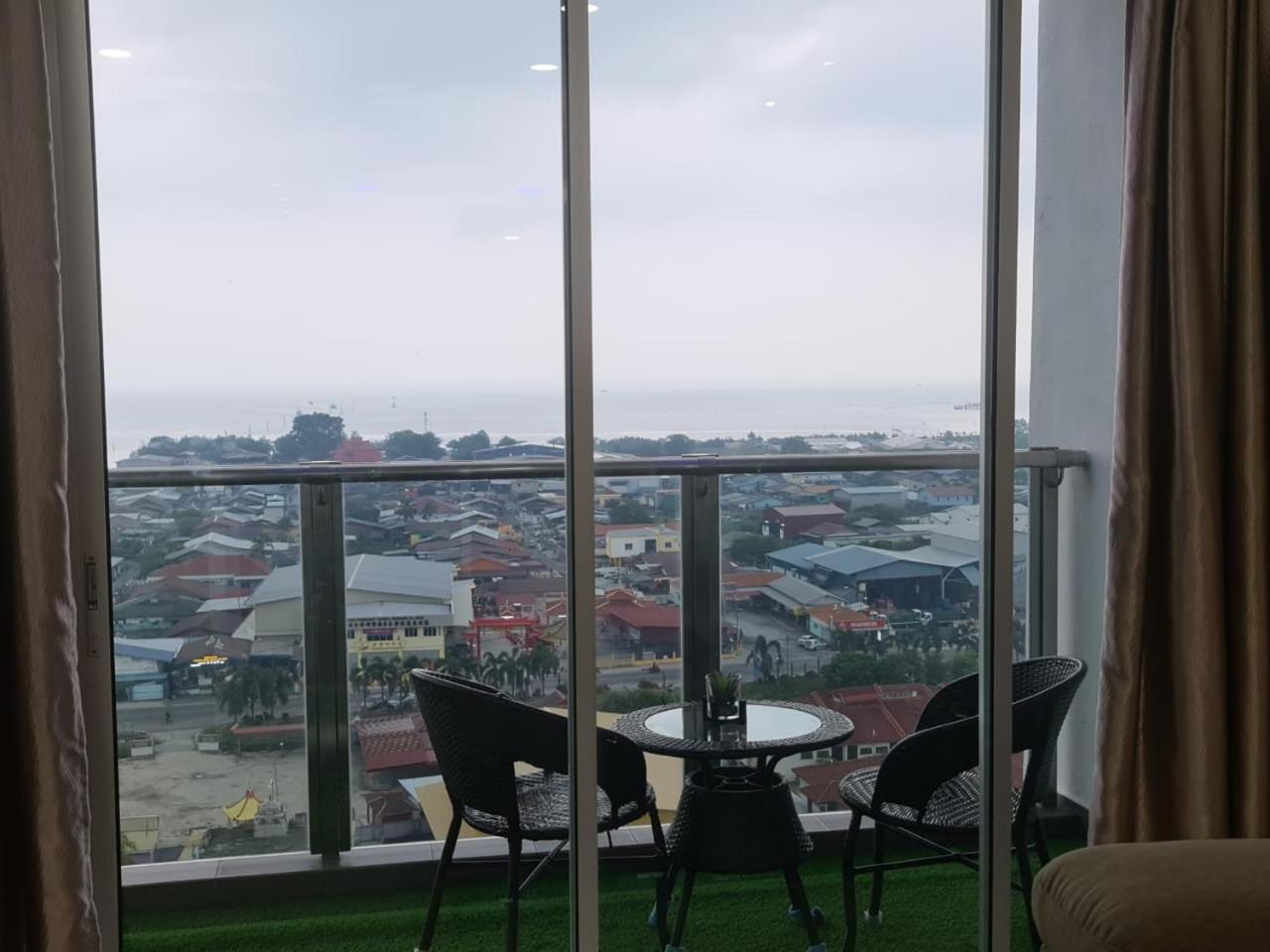 Sekinchan Seaview Homestay 7 High View Luaran gambar