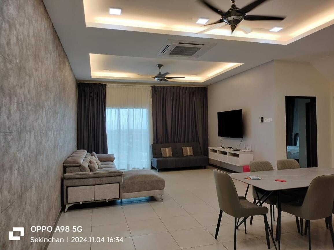 Sekinchan Seaview Homestay 7 High View Luaran gambar
