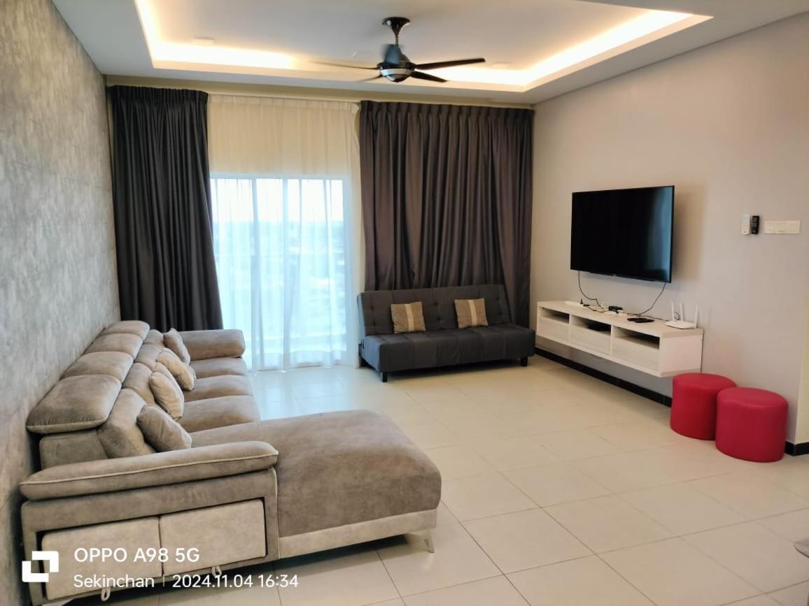 Sekinchan Seaview Homestay 7 High View Luaran gambar